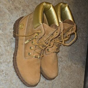 TIMBERLAND GOLD